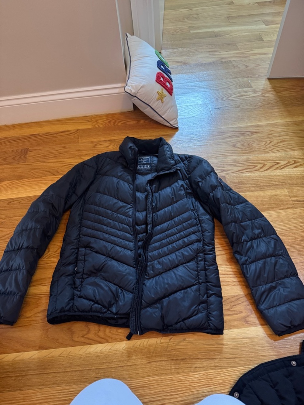 Abercrombie & Fitch Black Quilted Puffer Jacket